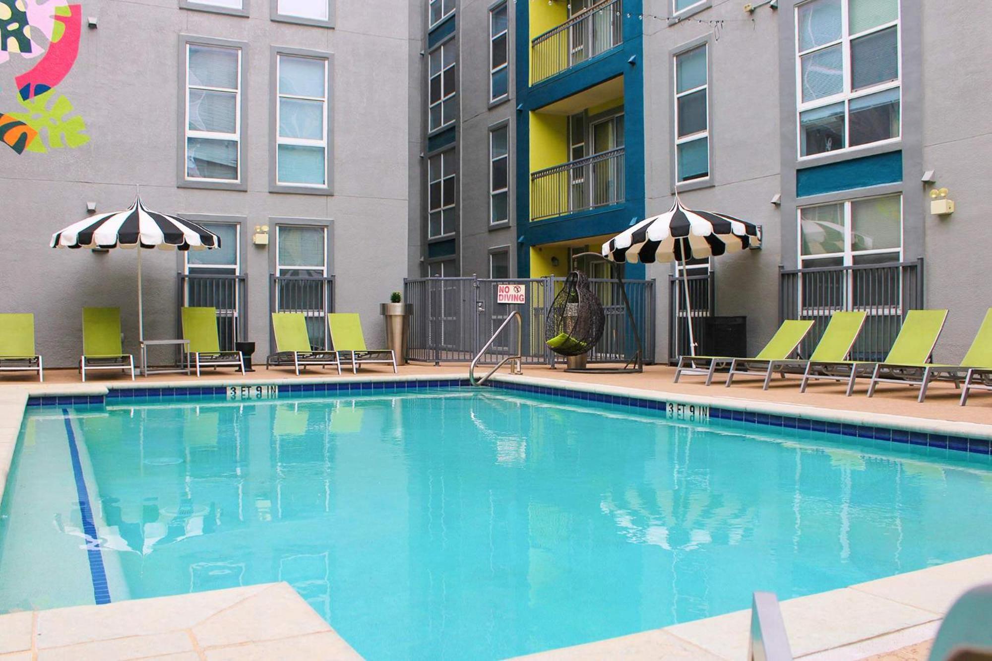 Upstay - 4 Bedroom Condo W Pool Gym Game & Bbq Austin Bagian luar foto